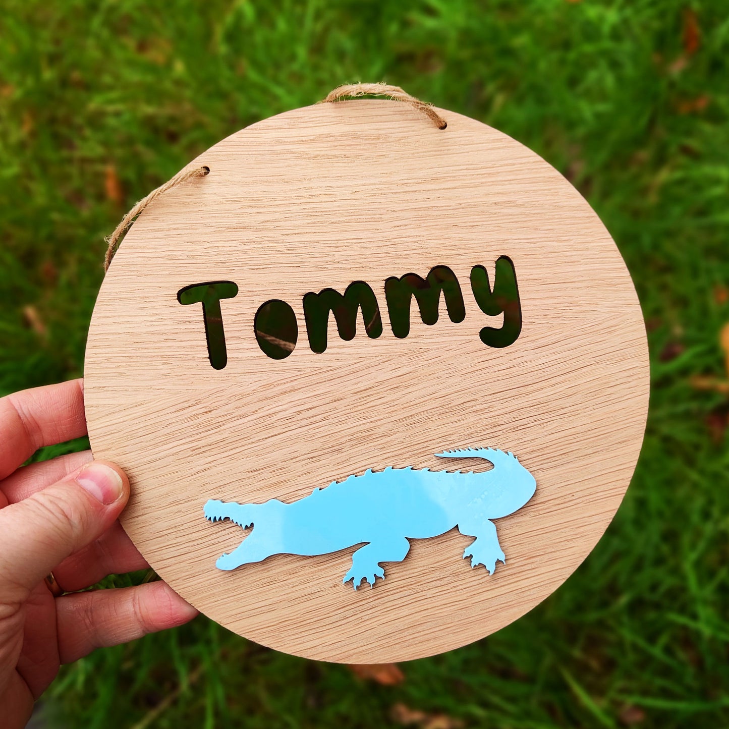 Personalised Crocodile Name Sign – Custom Bedroom Wall Hanging, Animal-Themed Kids Room Décor